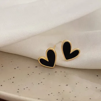 Корейская мода S925 Серебряные игольчатые серьги Smalls Black Love Heart для женщин, изысканные серьги в простом универсальном стиле, подарок для вечеринки
